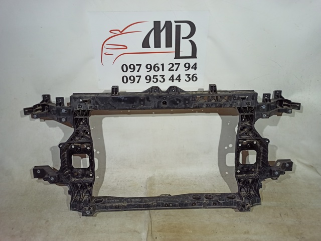 Рамка передней панели 64101CG000 HYUNDAI