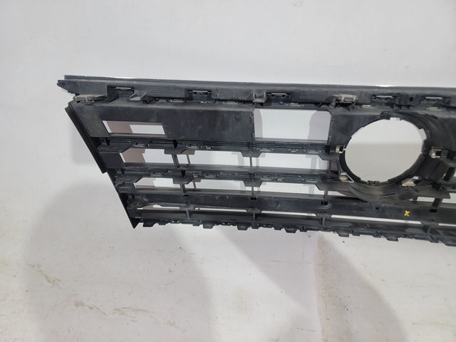 VAG 760853653B Решетка радиатора в наличии Сумы