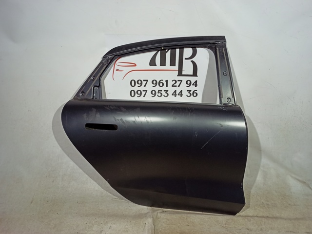 Задняя правая дверь 77004KL000 HYUNDAI