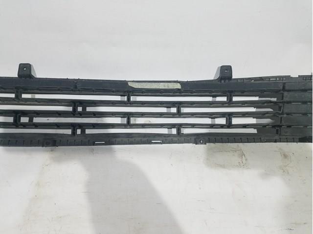 HYUNDAI 86560D4000 Решетка бампера переднего нижняя в наличии Одесса
