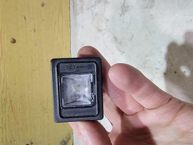 Фонарь подсветки заднего номера A0009062903 MERCEDES