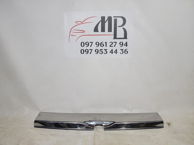 Буфер (бампер) передний A1668850238 MERCEDES
