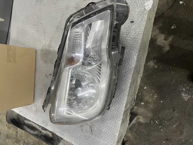 84001SG290 SUBARU Левая фара купить в Черновцы