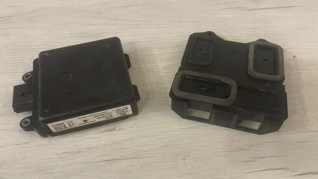 Датчик контроля мертвой зоны, задний EM2Z14C689A FORD