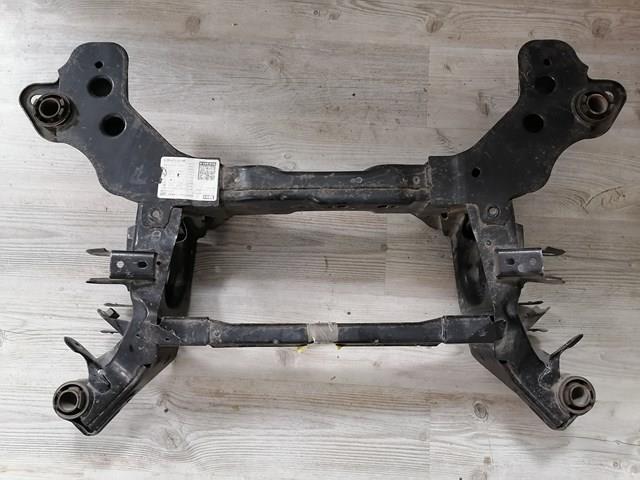 Поперечка задней подвески Ford Fusion