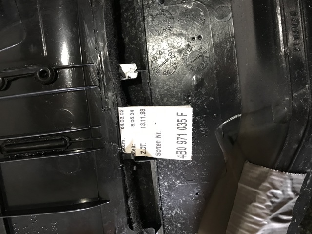 VAG 4B1867106 в наличии Житомир