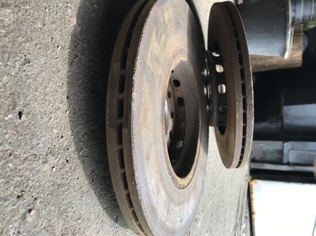 8E0615301R VAG Диск тормозной передний купить в Киев