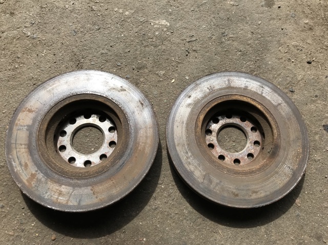 8E0615301R VAG Передние тормозные диски купить в Кривой Рог