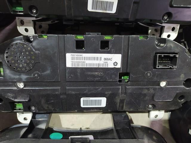 CHRYSLER 68274069AB Панель приборов в наличии Ужгород