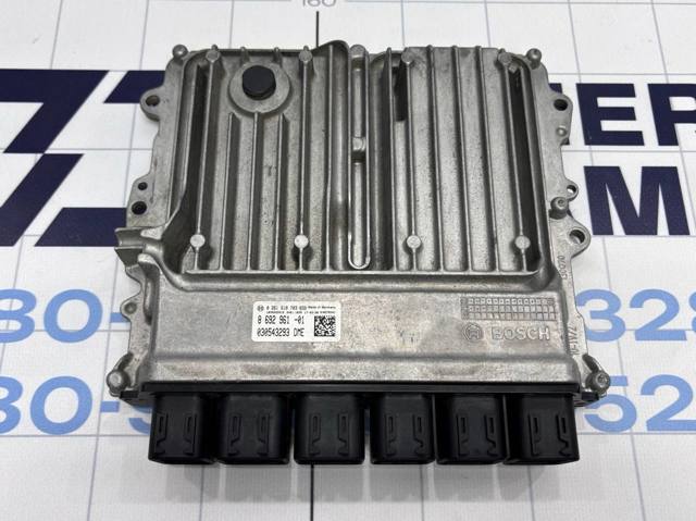 Электронный блок управления двигателем 12148489464 BMW