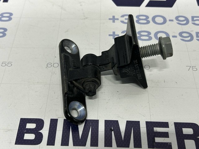 Петля передней двери, правой 41517259594 BMW