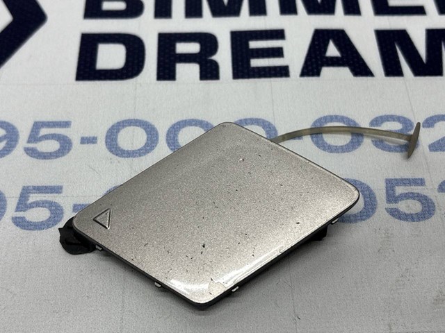 Заглушка бампера буксировочного крюка 51117246868 BMW