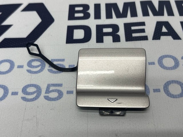 Заглушка бампера буксировочного крюка, задняя 51127240133 BMW