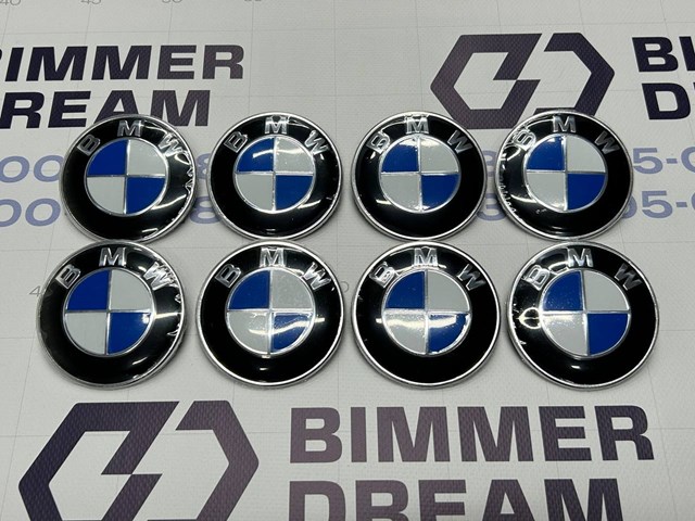 Фирменный значок BMW 3