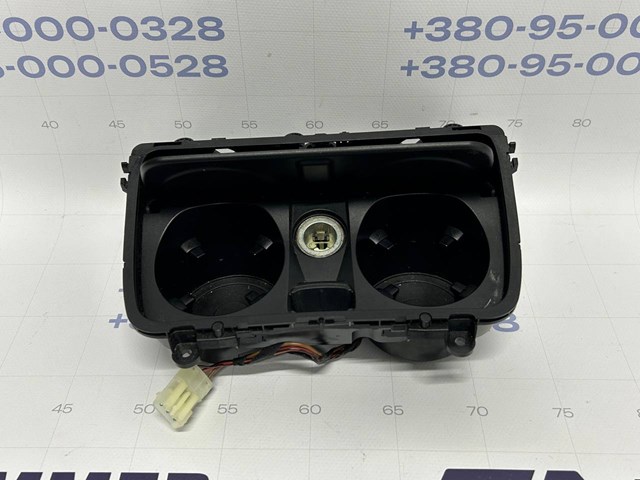 Подстаканник подлокотника центральной консоли 51169277262 BMW