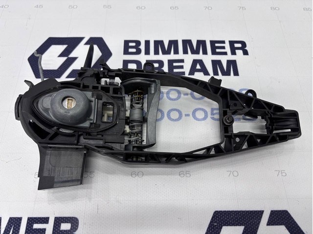 Держатель наружной ручки двери, передней левой 51217401205 BMW