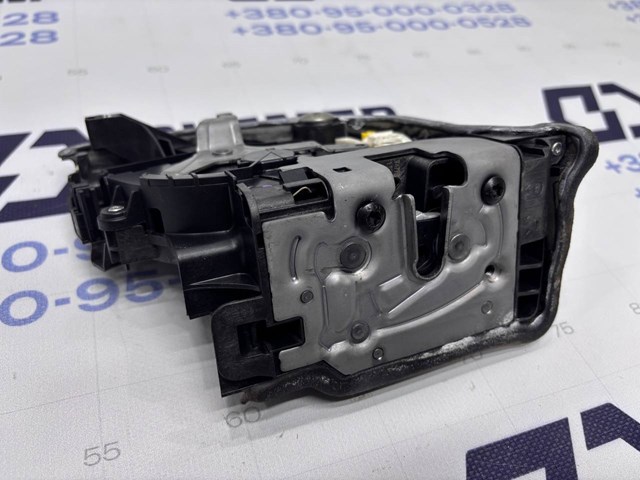 51217477688 BMW Замок передней правой двери купить в Кривой Рог
