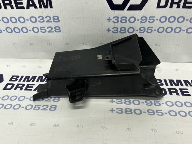 51747200798 BMW Воздуховод тормозного диска правый купить в Каменское