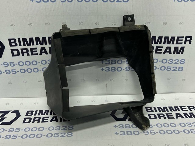 51747903890 BMW Воздуховод (дефлектор) радиатора правый купить в Ровно