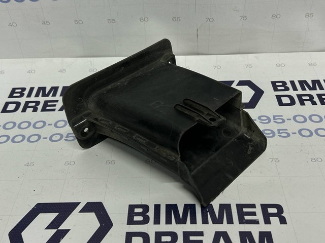 51757185168 BMW Воздуховод (дефлектор) радиатора правый купить в Ужгород