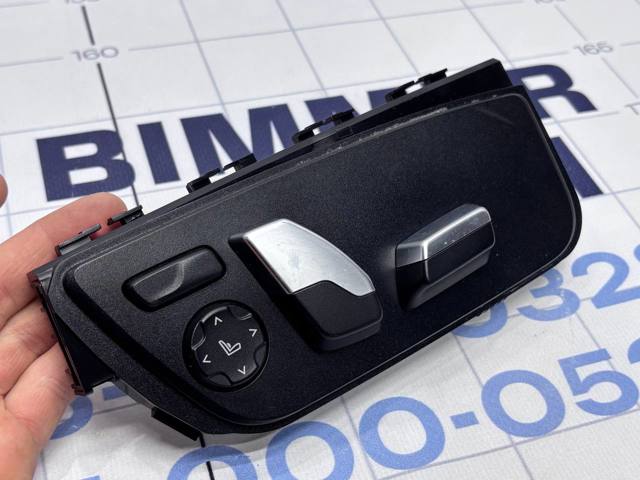 61319384918 BMW Блок кнопок механизма регулировки сиденья правый купить в Одесса