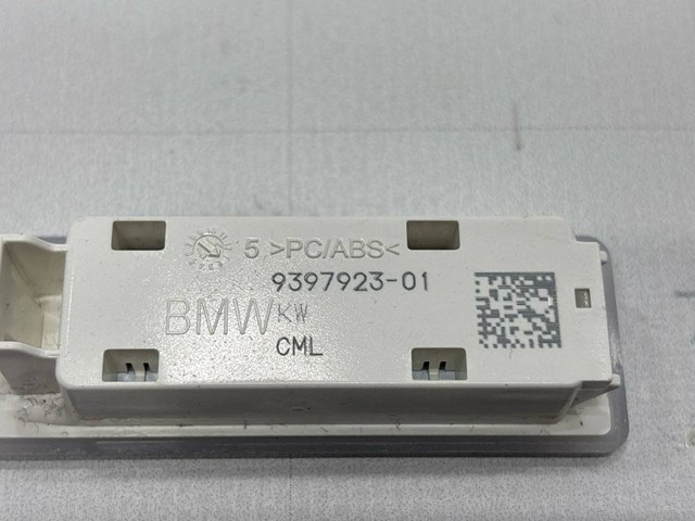 63319313574 BMW Лампа подсветки в двери купить в Павлоград