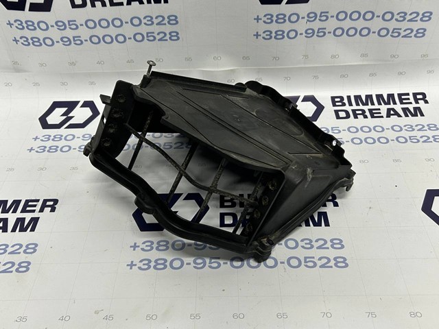 Коробка фильтра 64119216222 BMW