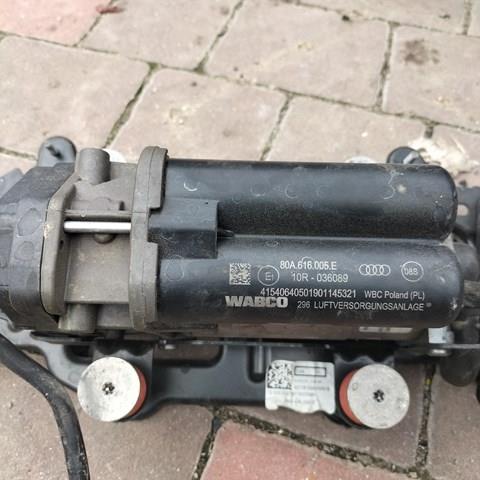 Компрессор пневмоподкачки (амортизаторов) 80A616005E VAG