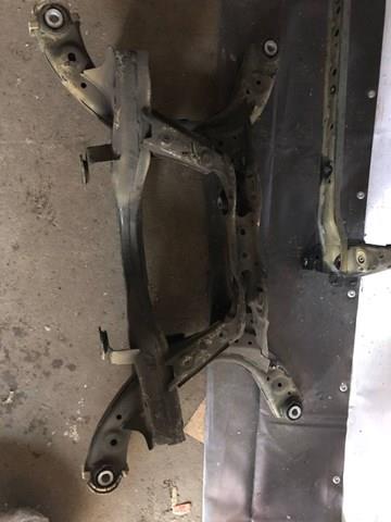 Поперечка задней подвески KB7W2880XA MAZDA