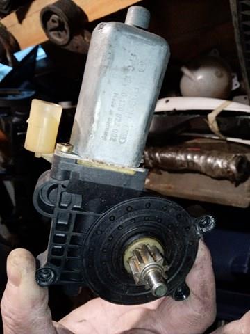 BOSCH 0130822002 в наличии Павлоград