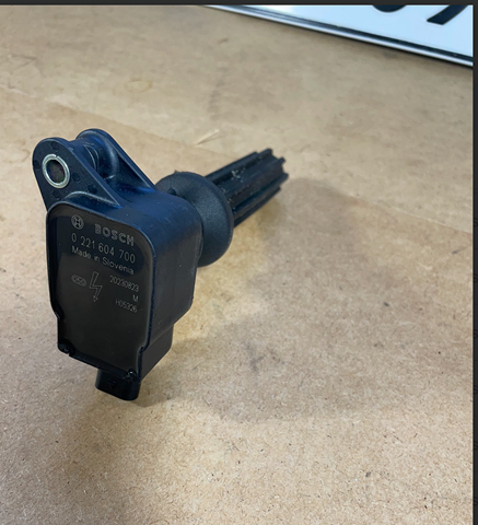 Катушка 0221604700 BOSCH