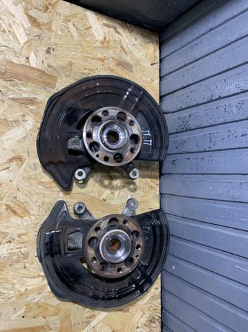 Цапфа поворотного кулака 400155DA0A NISSAN
