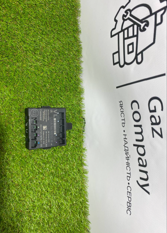 Блок комфорта передней двери A1669000218 NISSAN