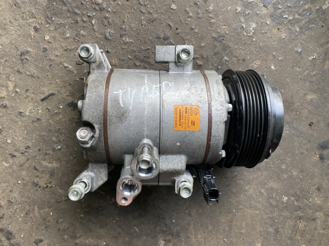 Компрессор системы кондиционирования BFD161450A MAZDA