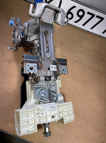 Колонка рулевая BHN132150D MAZDA