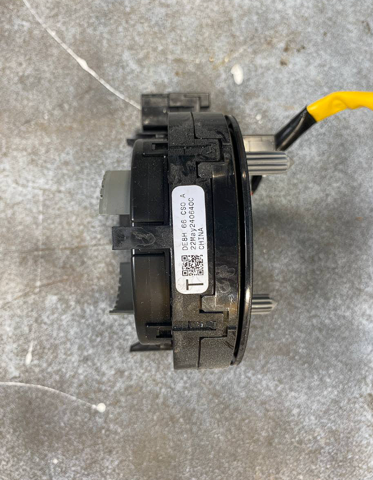 Кольцо Айрбег контактное DE8H66CS0A MAZDA