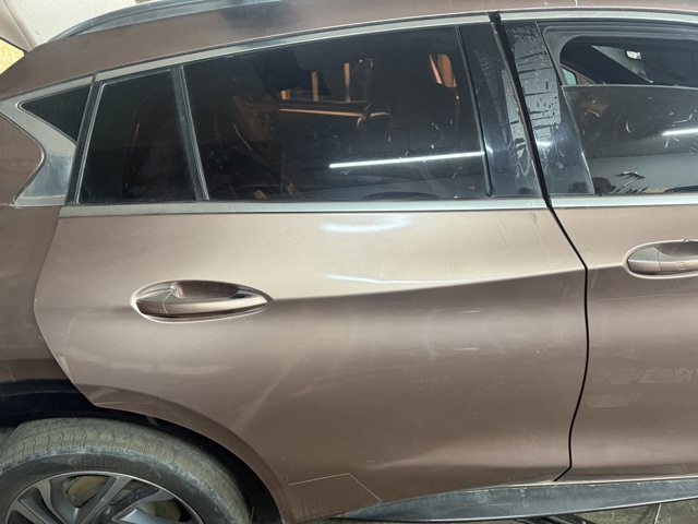 NISSAN HBA005DAMA Дверь задняя правая в наличии Чернигов