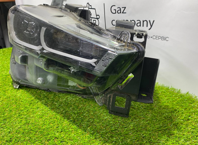 KSD651030 MAZDA Правая фара купить в Полтава