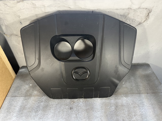 Крышка мотора декоративная PX9R102F0 MAZDA