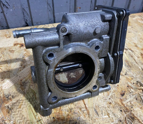 Заслонка воздушная PY8V13640 MAZDA