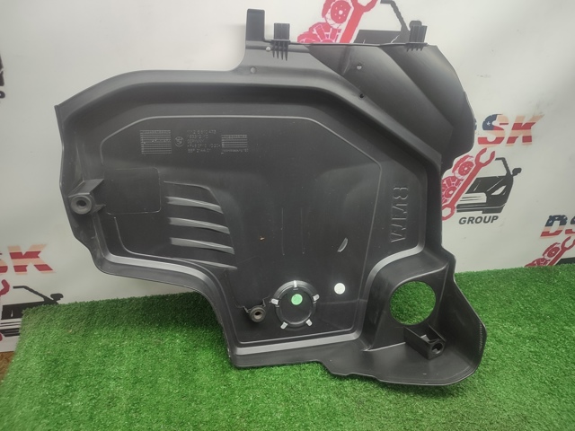 BMW 11128610473 Крышка двигателя в наличии Кривой Рог