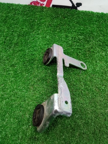NISSAN 165886RA1A в наличии Черновцы