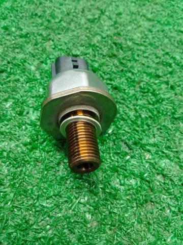 NISSAN 166385CA0A Датчик давления топлива в наличии Киев