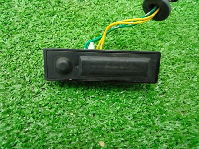 NISSAN 253806RA1A Кнопка привода замка багажника в наличии Черкассы
