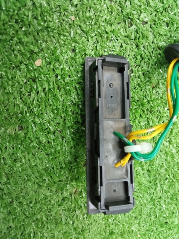 NISSAN 253806RA1A Кнопка привода замка багажника в наличии Одесса