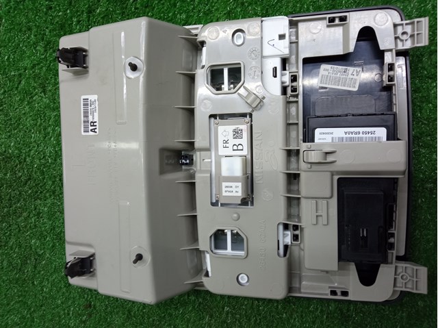 NISSAN 264306RA0A Плафон салона в наличии Ирпень