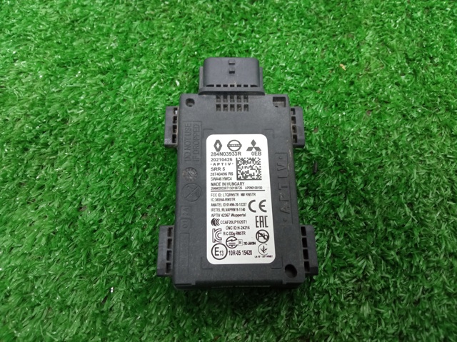 Датчик контроля мертвой зоны, задний 284N03933R NISSAN