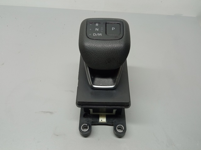 Рычаг переключения передач 349016RF1A NISSAN