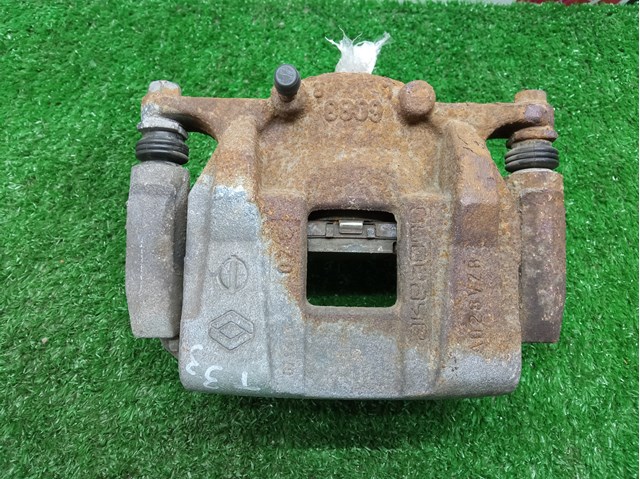 Суппорт тормозной, передний, правый 410016RA0A NISSAN