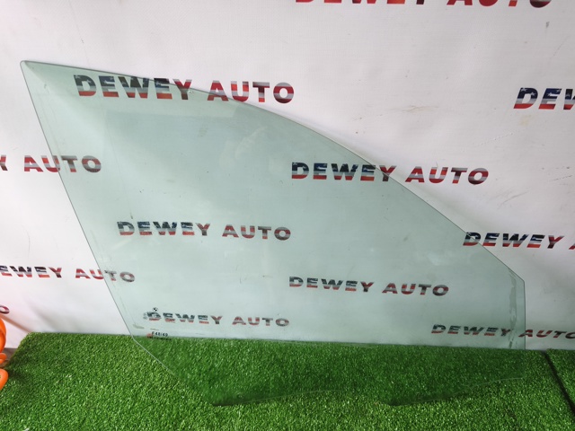 Стекло пассажирской двери 51337349496 BMW